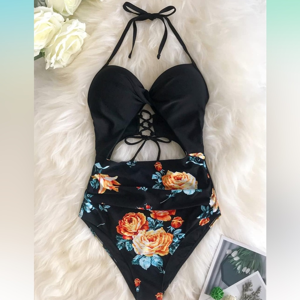 Cupshe floral swimsuit
